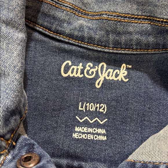 Cat & Jack Girls Size L (10-12) Classic Denim Spring Jacket Snap closure. - Picture 3 of 5